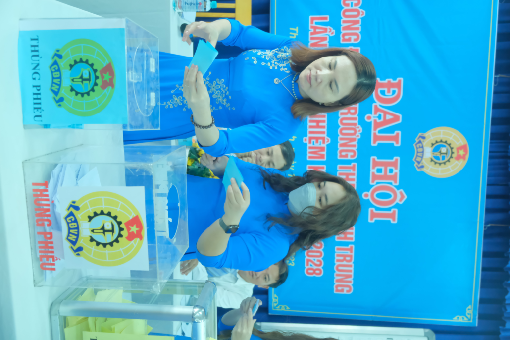 ĐH Công đoàn cơ sở THPT Linh Trung NK 2023-2028 (68).jpg